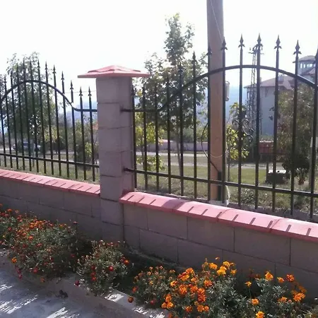 Къща за гости Къща За Гости Нинка *